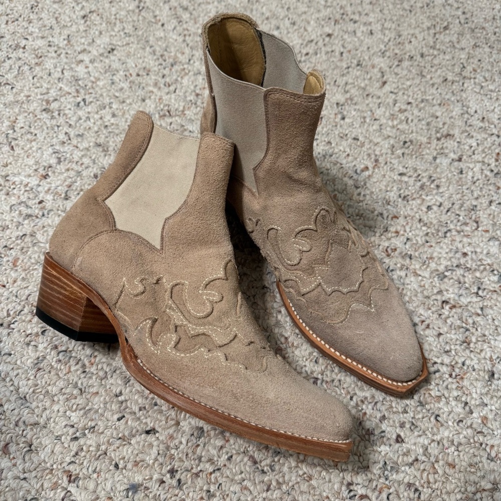 STETSON Short Western Boots Toasted Almond Suede Embroidered Chelsea Bootie - Picture 8 of 8